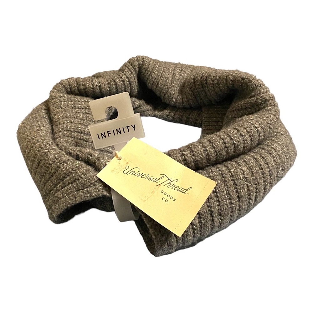 Universal Thread Grey Infinity Neck Scarf
